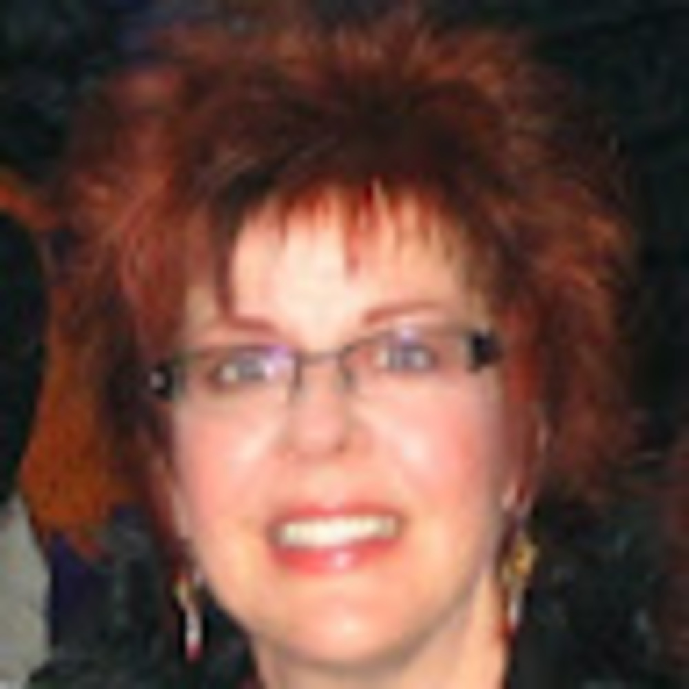 Meet your Posher, Nadine